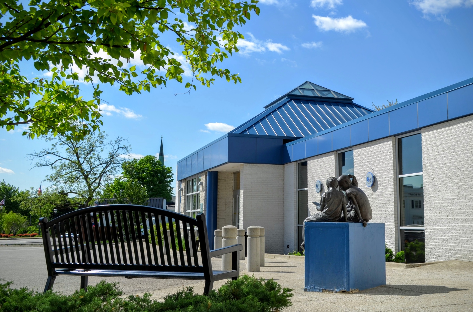 Outside image of Cuyahoga Falls Library