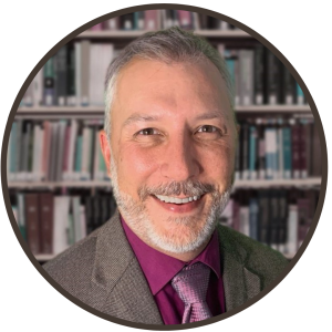 Headshot of library director Andrew Harant